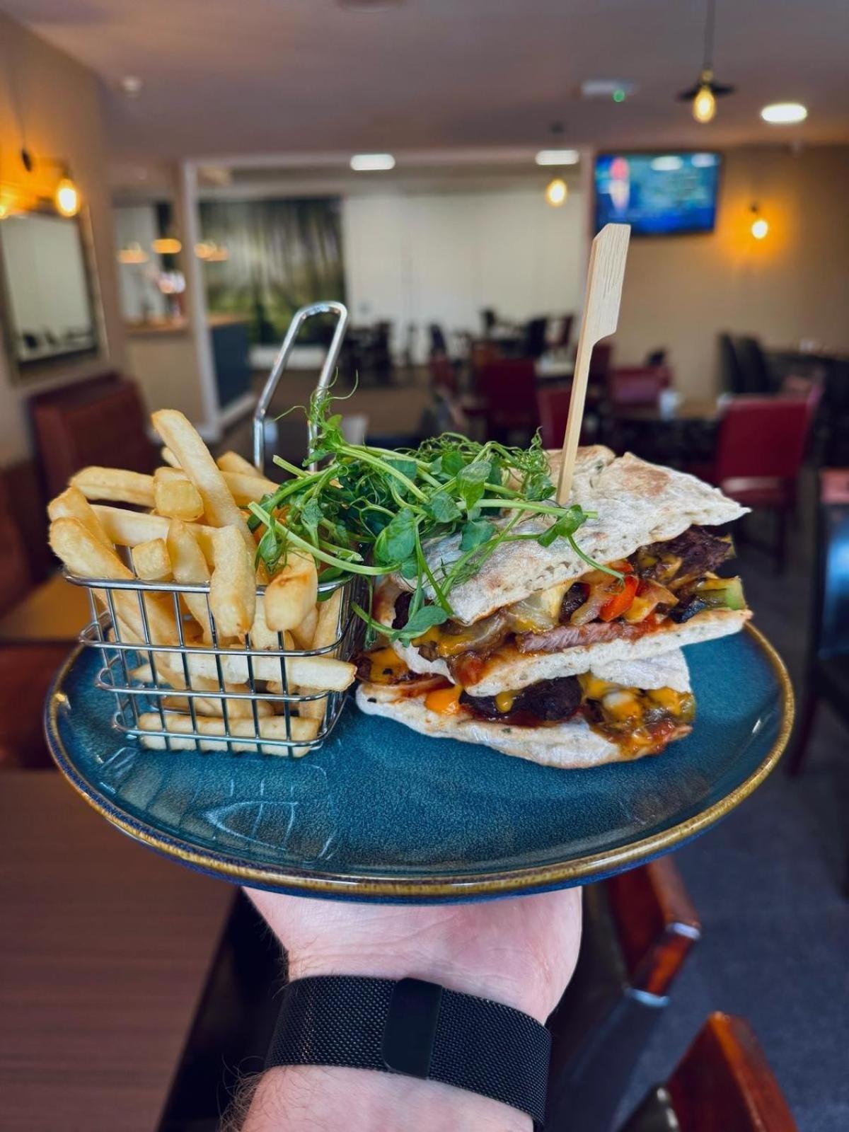 Silverstone Golf Club And Hotel Esterno foto